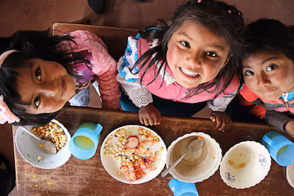 niños, catequistas, centro padre Juan